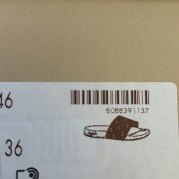 NWT Gucci GG pattern rubber sandals women's Pink 573922 size36 US6 - Picture 16 of 16